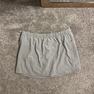 Patagonia Light Gray Athletic Skirt